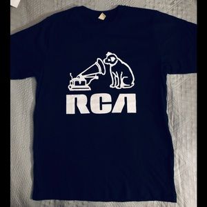 RCA Victor Dog Victorola Tshirt Men’s sz S Classic Vintage Art! NEW